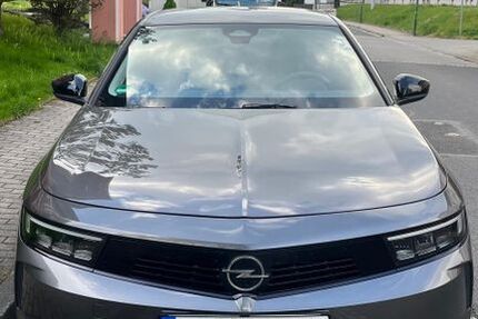 Opel Astra 21.800 km 18.100 &euro; Neukieritzsch OT Lobstädt 04575