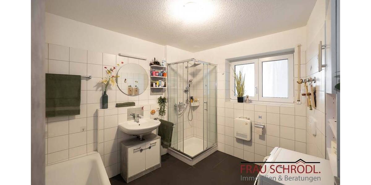 Etagenwohnung Gottmadingen - 3 Zimmer, 78 m&sup2;, 289.000&euro; | Angebot:25996149