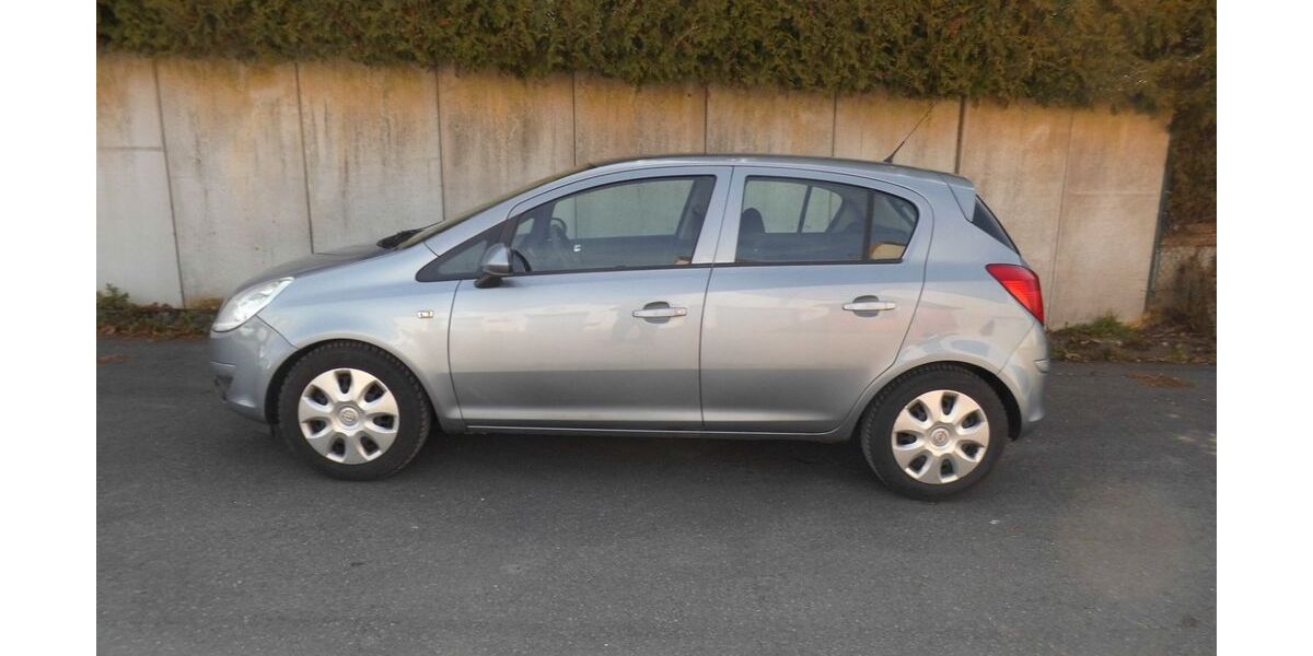 Opel Corsa 149.780 km 2.499 &euro; Hechingen 72379