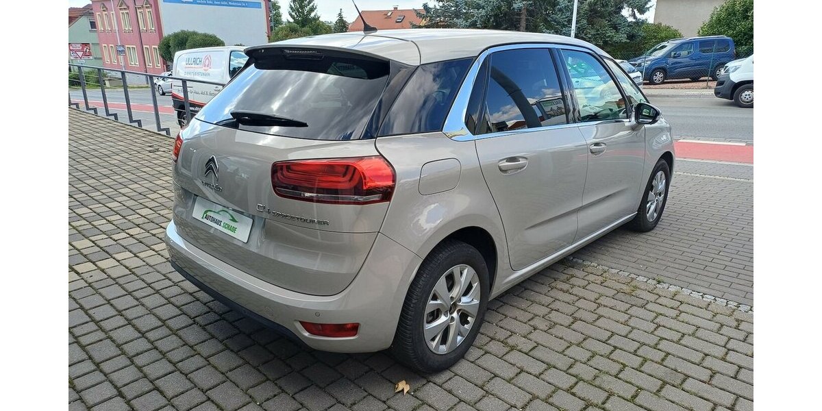 Citroen C4 SpaceTourer 1.2 PureTech Live 54.000 km 16.995 € Meißen 01662