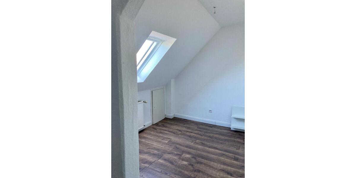 Dachgeschoßwohnung Ahlen - 3 Zimmer, 54 m&sup2;, 680&euro; | Angebot:26393527