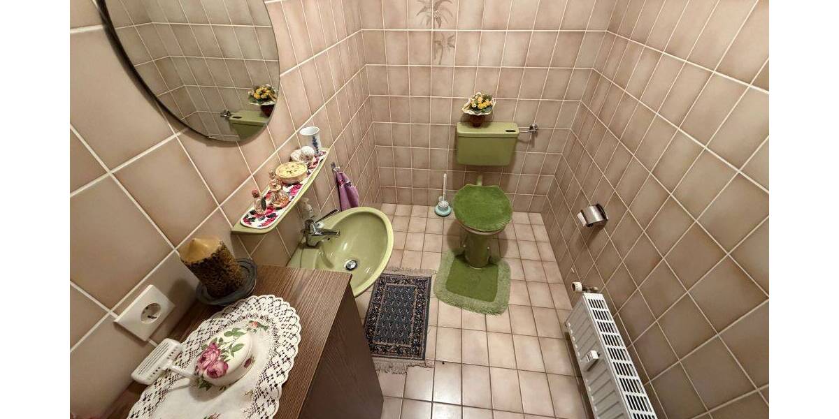 Etagenwohnung Nordenham - 3 Zimmer, 127 m&sup2;, 185.000&euro; | Angebot:26305816
