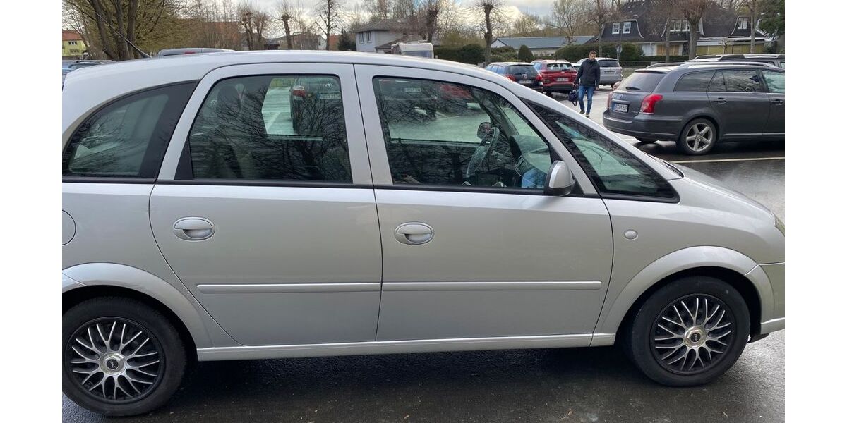 Opel Meriva 37.000 km 4.700 &euro; Alsfeld 36304