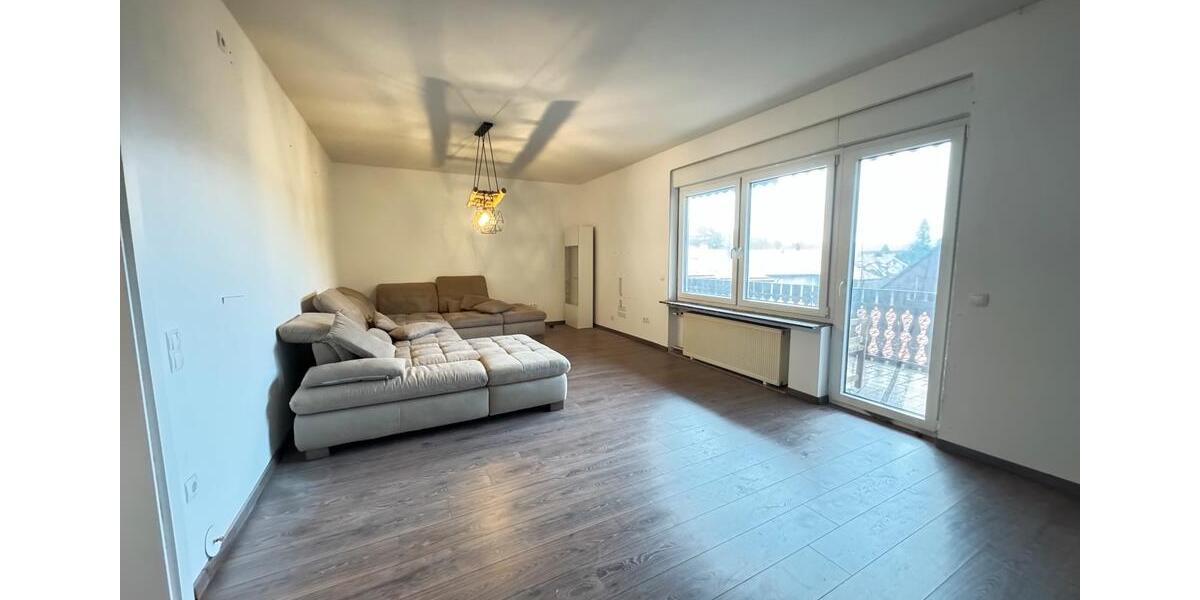 Einfamilienhaus Bodenfelde - 5 Zimmer, 255 m&sup2;, 1.090&euro; | Angebot:25324061