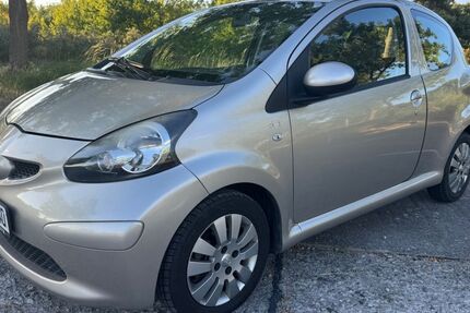 Toyota Aygo (X) 124.987 km 2.440 &euro; Wittenberge 19322