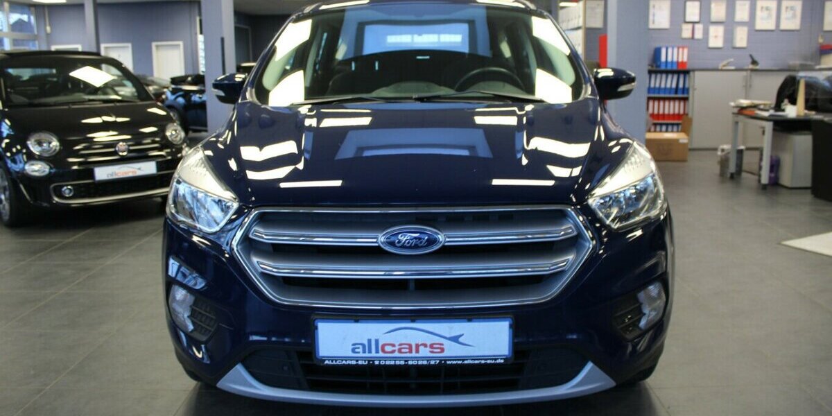 Ford Kuga 2.0 TDCi 2x4 Trend 115.640 km 11.980 &euro; Euskirchen 53881
