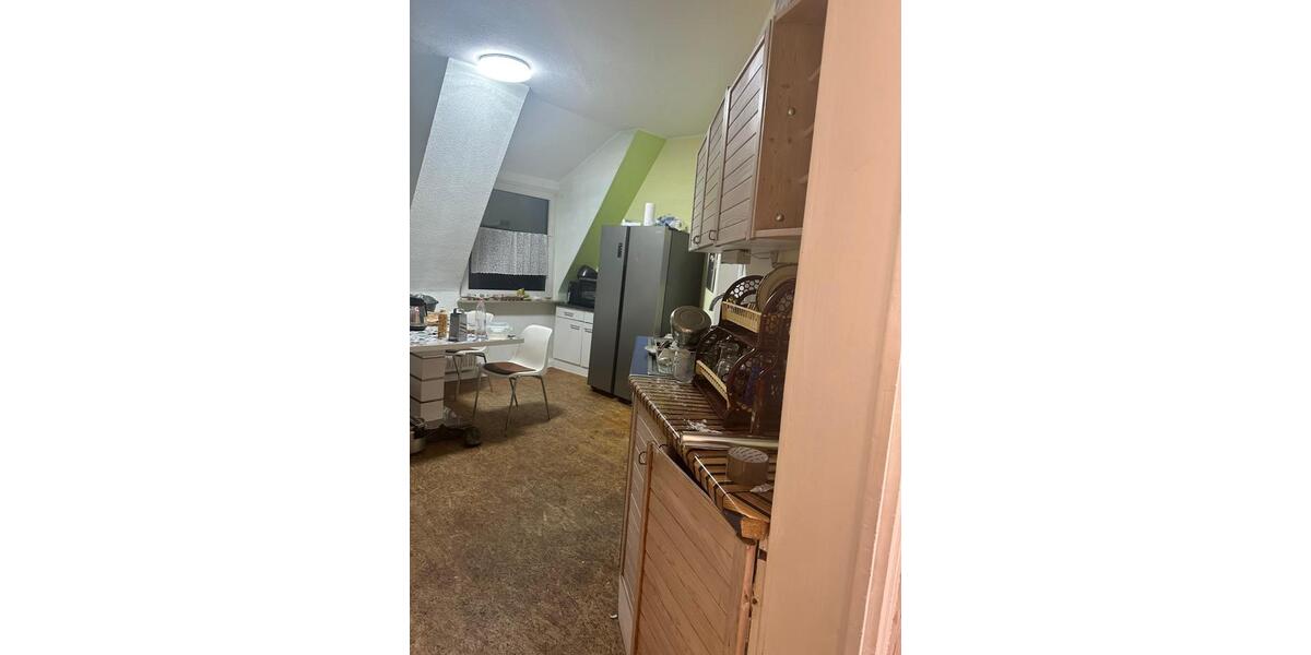 Dachgeschoßwohnung Bochum Bochum-Ost - 5 Zimmer, 125 m&sup2;, 1.100&euro; | Angebot:25045461