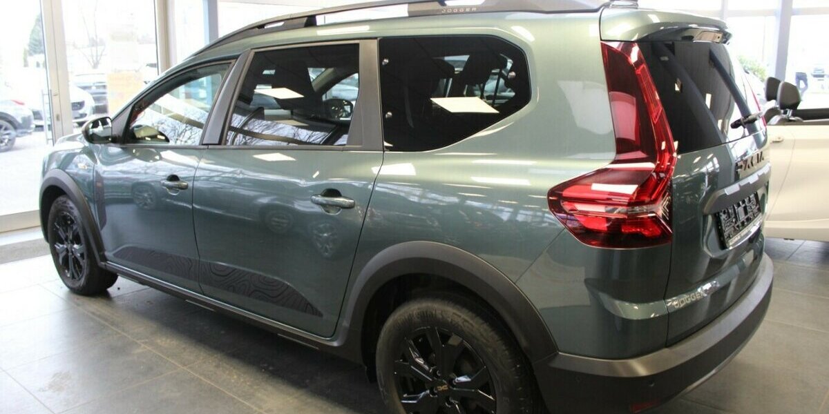 Dacia Jogger TCe 110 Extrem - 7-Sitzer- 24.344 km 18.980 &euro; Euskirchen 53881