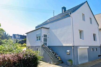 Haus Herdorf - 5 Zimmer, 144 m&sup2;, 330.000&euro; | Angebot:27092921