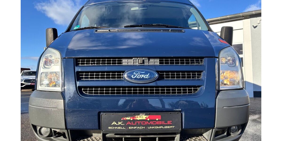 Ford Transit 192.719 km 7.999 &euro; Deizisau 73779