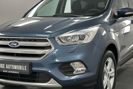 Ford Kuga 57.000 km 18.990 € Heide 25746