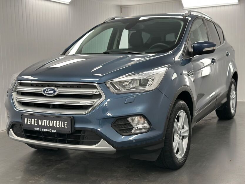 Ford Kuga 57.000 km 18.990 € Heide 25746