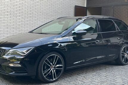 Seat Leon 110.700 km 22.800 &euro; Reichshof 51580