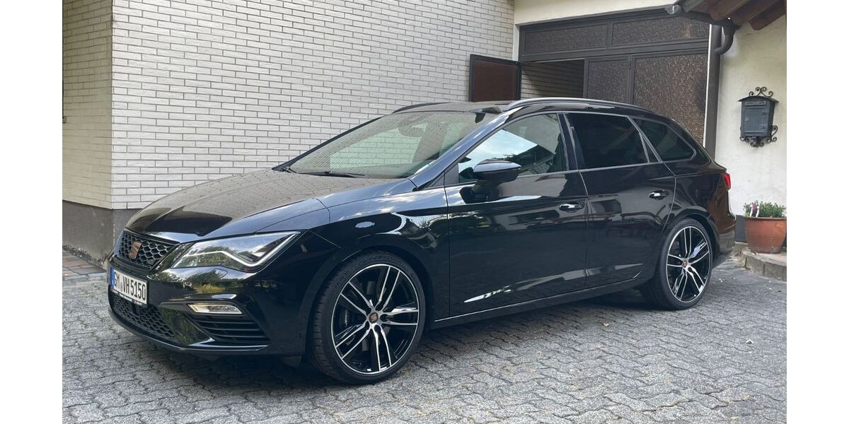 Seat Leon 110.700 km 22.800 &euro; Reichshof 51580