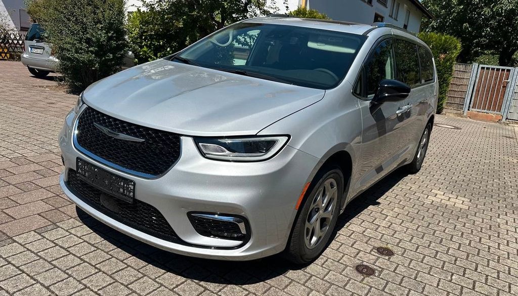 Chrysler Pacifica 15.000 km 38.490 &euro; Bellheim 76756