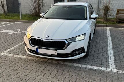 Skoda Octavia 72.000 km 17.500 &euro; Frankfurt am Main 60327