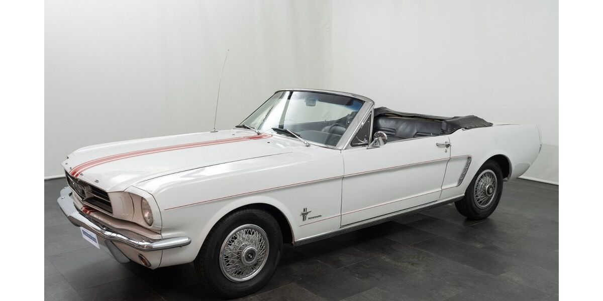 Ford Mustang 126.000 km 34.000 &euro; Grolsheim 55459