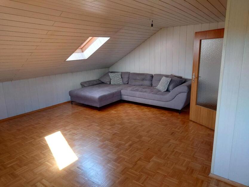 Reiheneckhaus mit Garten und Garage in 71149 Bondorf