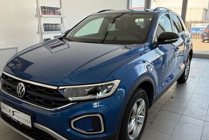 VW T-Roc 15.756 km 29.900 &euro; Sangerhausen 06526