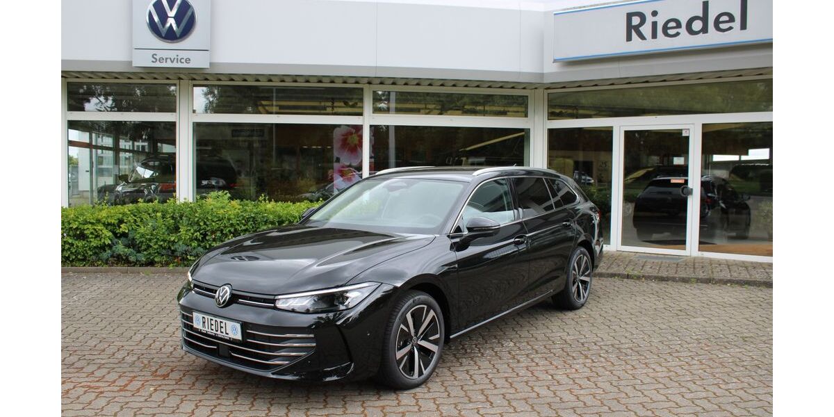 VW Passat Variant 19.500 km 38.990 &euro; Dobbertin 19399