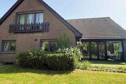 Haus Großheide - 6 Zimmer, 246 m&sup2;, 245.000&euro; | Angebot:26988382