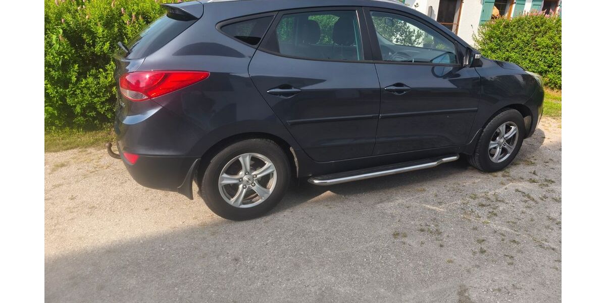 Hyundai ix35 153.000 km 7.000 &euro; Gstadt am Chiemsee 83257