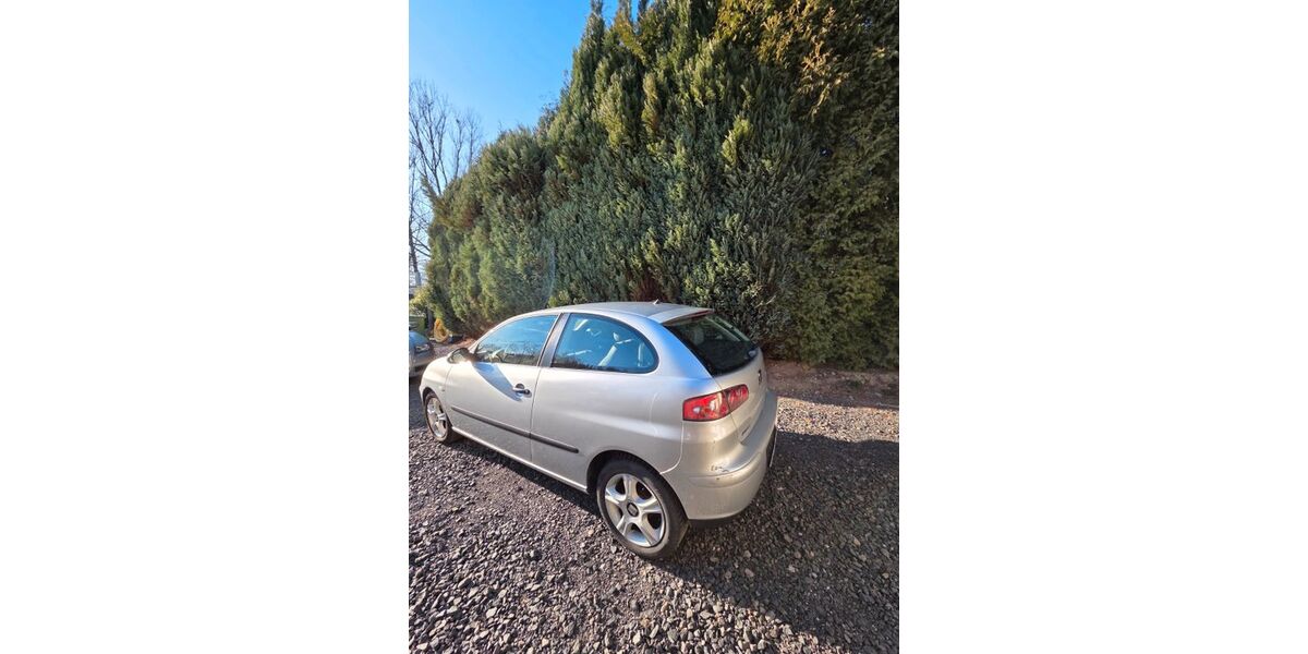 Seat Ibiza 88.000 km 999 &euro; Netphen 57250