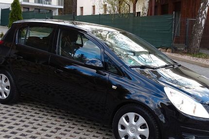 Opel Corsa 150.000 km 4.499 &euro; Görlitz 02828