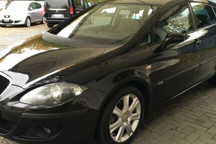Seat Leon 55.048 km 4.980 € Berlin 10315