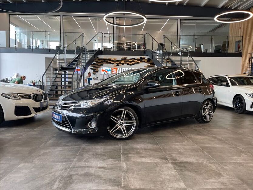 Auris