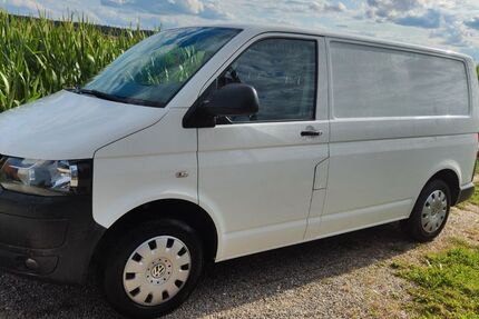 VW T5 Transporter 177.000 km 10.500 &euro; Langenmosen 86571