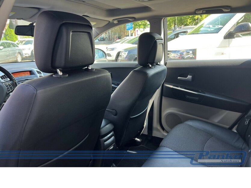 Kia Ceed 1.6 EX*SchiebeD*SHZ*Klima*Teilleder*PDC* 123.801 km 3.990 € Berlin 13187