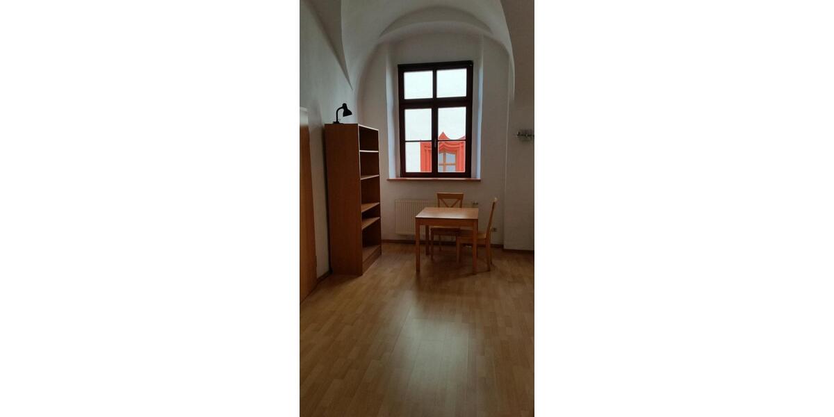 Etagenwohnung Freiberg - 1 Zimmer, 32 m&sup2;, 260&euro; | Angebot:26664442