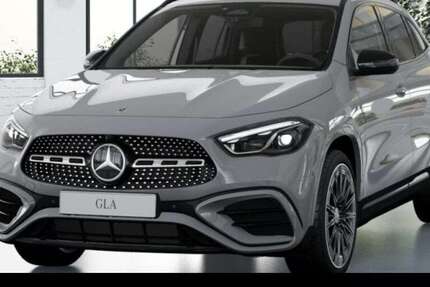 Mercedes-Benz GLA 200 9.900 km 43.990 &euro; Stuttgart 70372