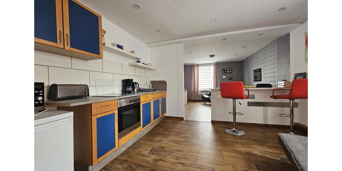 Mehrfamilienhaus, Wohnhaus Wilhelmshaven - 9 Zimmer, 240 m&sup2;, 420.000&euro; | Angebot:26522213