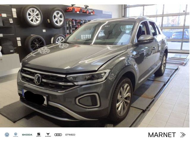 VW T-Roc 1.627 km 26.790 &euro; Königstein/Ts. 61462