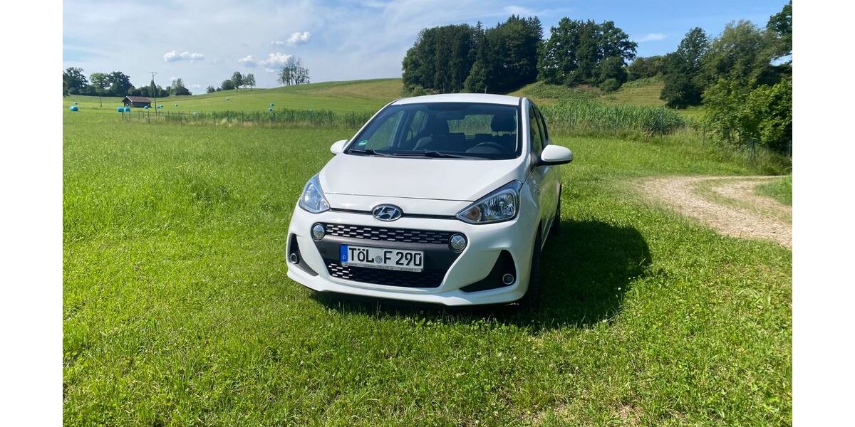 Hyundai i10 83.000 km 7.600 &euro; München-Mittersendling 81369