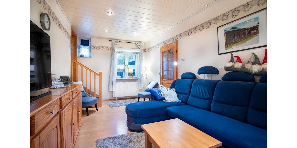 Einfamilienhaus Waldkappel - 4 Zimmer, 157 m&sup2;, 1.200&euro; | Angebot:26220799
