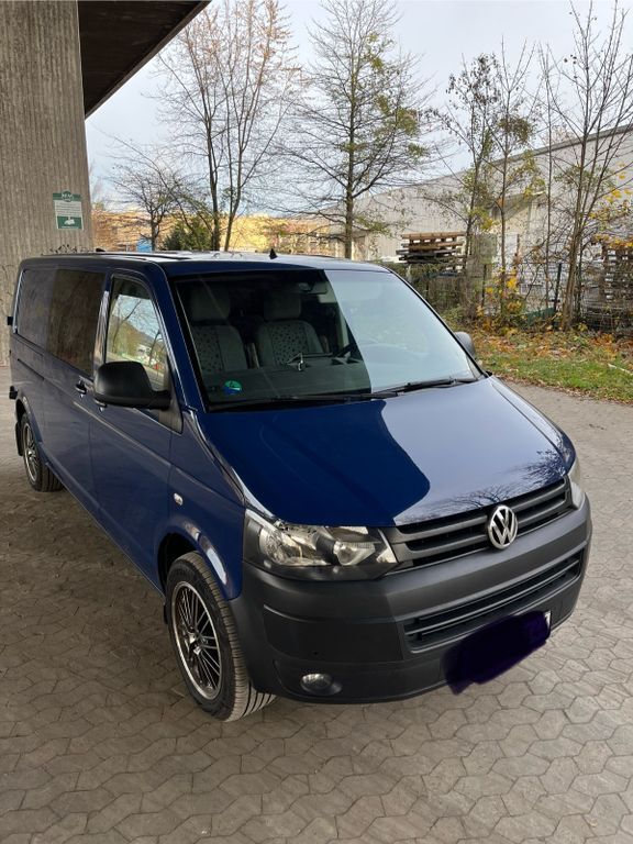 VW T5 Transporter 174.000 km 15.900 € Lage 32791