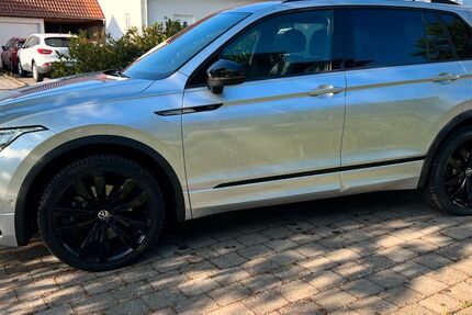 VW Tiguan 69.800 km 33.900 &euro; Rottweil 78628