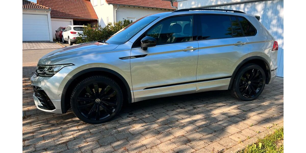 VW Tiguan 69.800 km 33.900 &euro; Rottweil 78628
