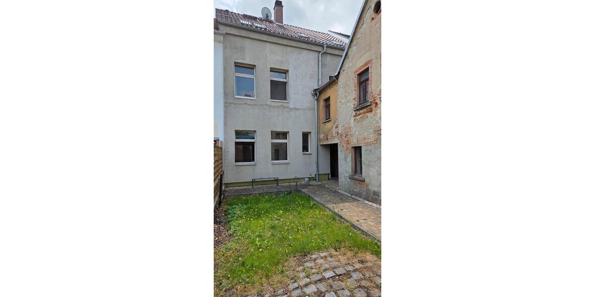 Reihenhaus Crimmitschau - 6 Zimmer, 103 m&sup2;, 70.000&euro; | Angebot:27085582