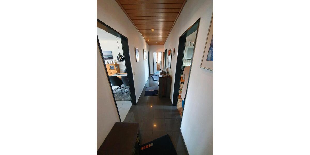 Dachgeschoßwohnung Salzgitter Ortschaft Südost - 3 Zimmer, 72 m&sup2;, 105.000&euro; | Angebot:19720758