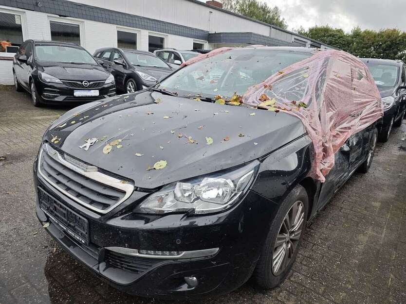 Peugeot 308 152.000 km 2.300 € Kiel 24145