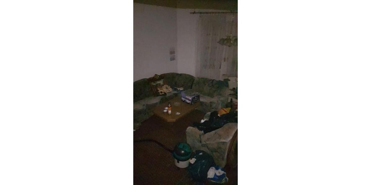 Einfamilienhaus Farnstädt - 11 Zimmer, 367 m&sup2;, 69.500&euro; | Angebot:15844675