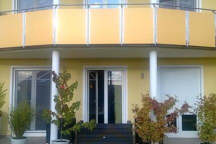 Moderne Stadtvilla-Wohnung mit EBK in Top-Lage! 2 zimmer