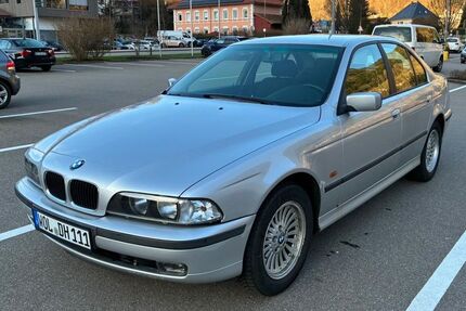 BMW 523 256.000 km 3.500 &euro; Wolfach 77709