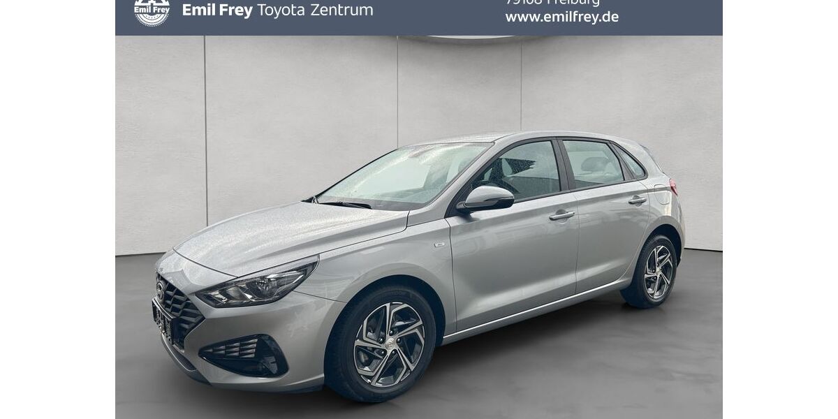 Hyundai i30 20.656 km 15.990 € Freiburg 79108
