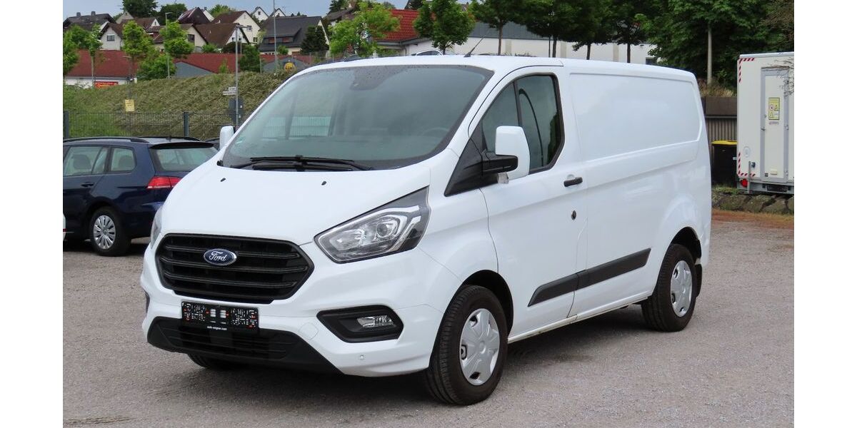 Ford Transit Custom 56.800 km 17.493 &euro; Solms-Oberbiel 35606
