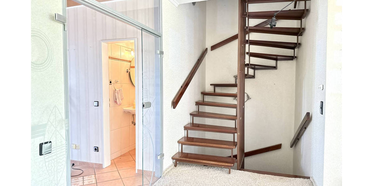 Reihenmittelhaus Wedel - 5 Zimmer, 132 m&sup2;, 455.000&euro; | Angebot:25736875
